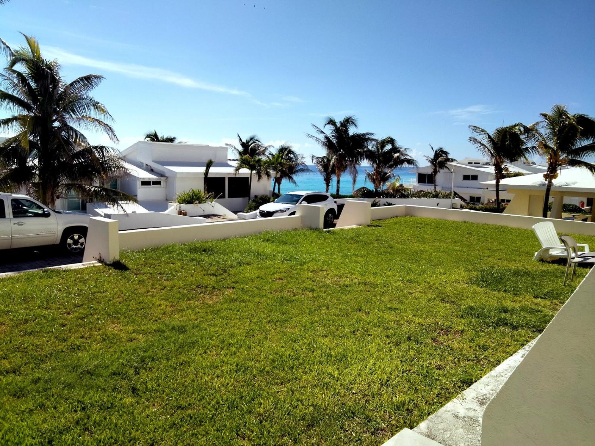 Brisas Sunset Apartment Cancún Exterior foto